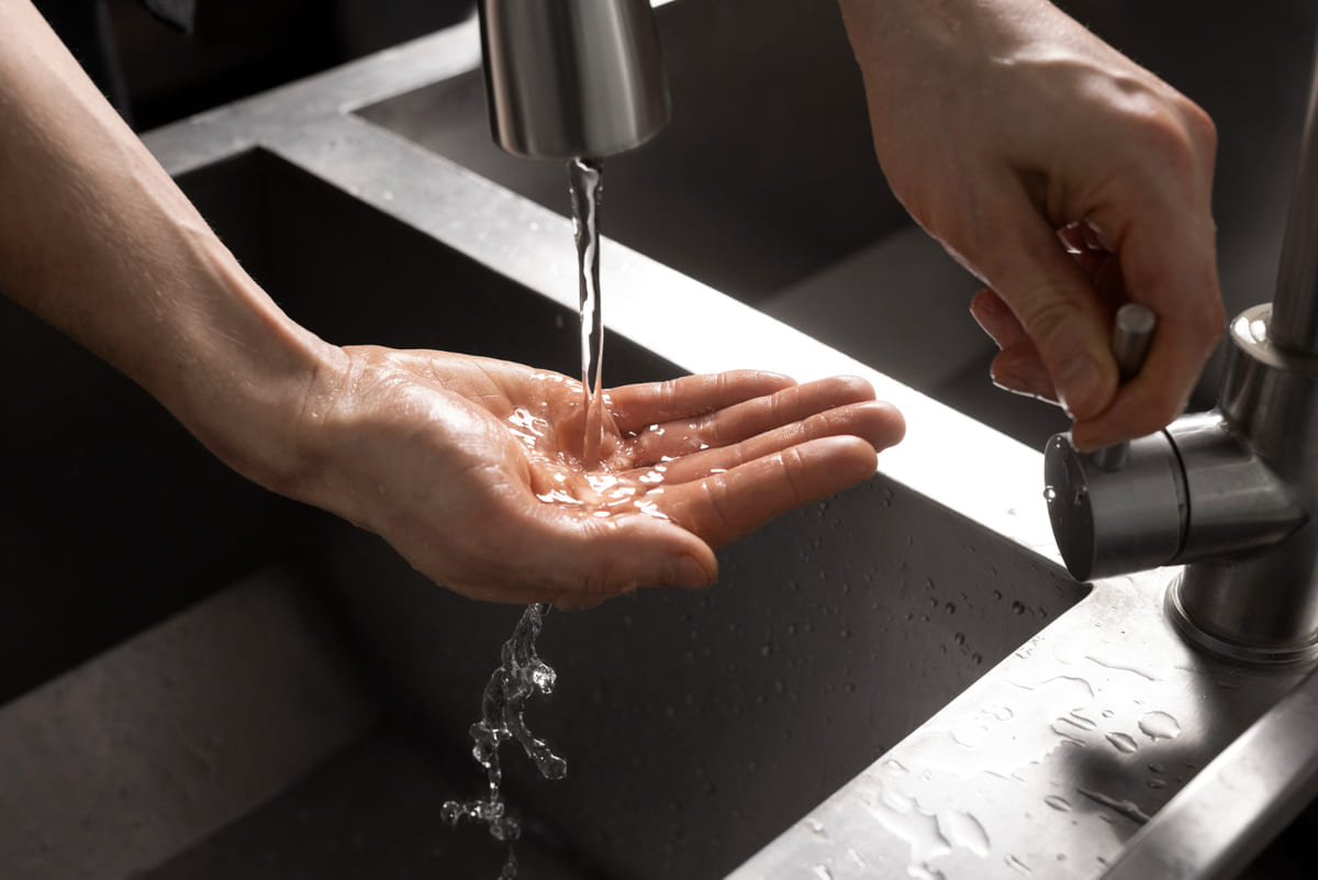 conductividad del agua destilada